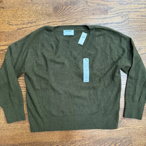 Old Navy V Neck Sweater - Picture 1 of 3